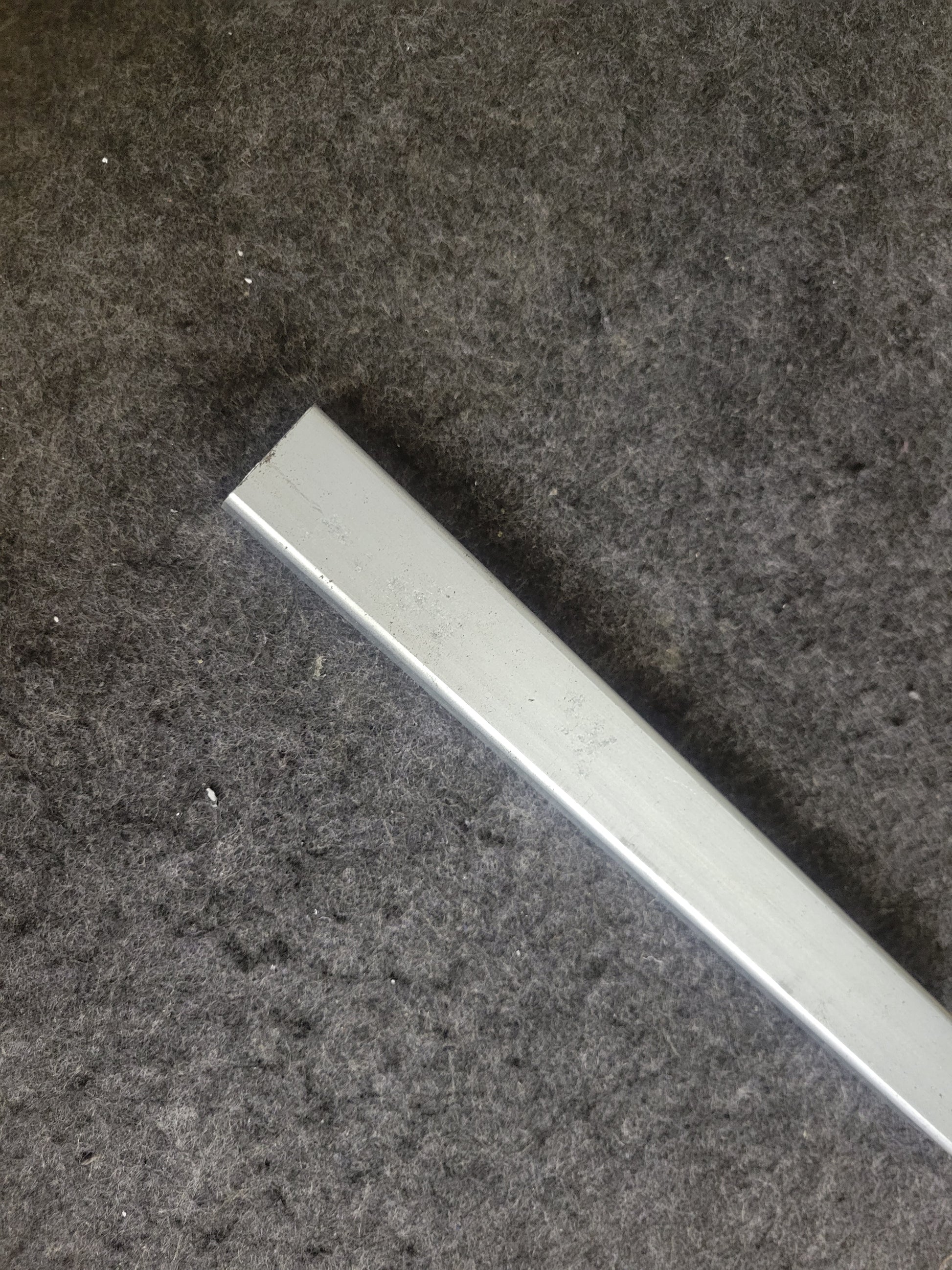 25mm x 25mm 1.6mm Galvinished Square Tube